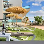 Apartmán Casa Del Mar Beachfront With Pool & Ocean Views