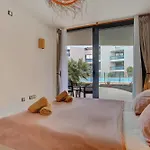 Casa Del Mar Beachfront With Pool & Ocean Views Apartmán *